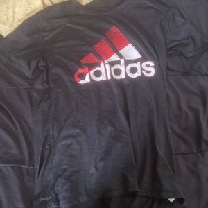 Kids XL adidas t-shirt
